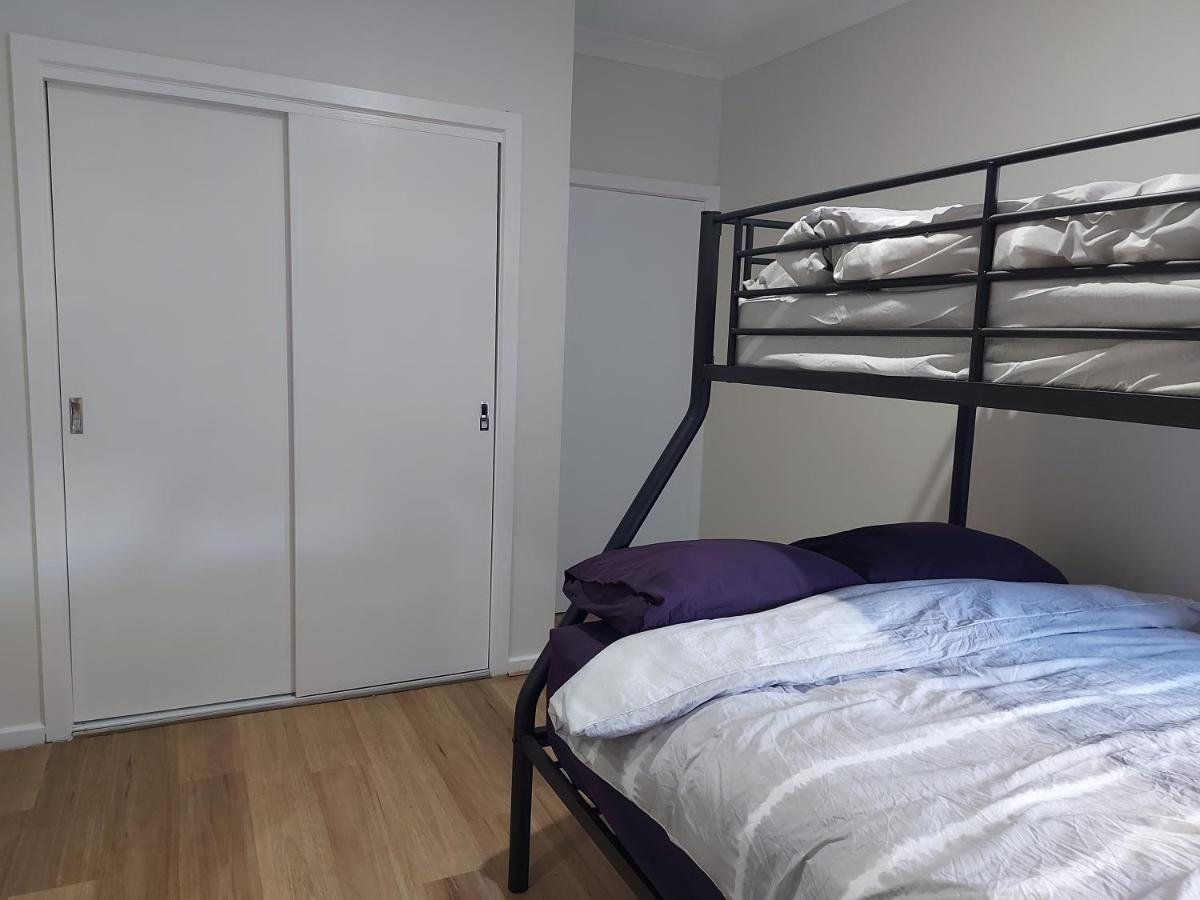 Chambre Triple avec Salle de Bains Privative